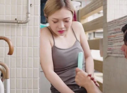 Người vợ trẻ giúp vợ em thụ thai